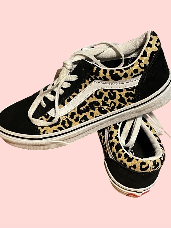 Vans Shoes - Women’s Leopard Print Low-Top Sneakers - Black and Tan